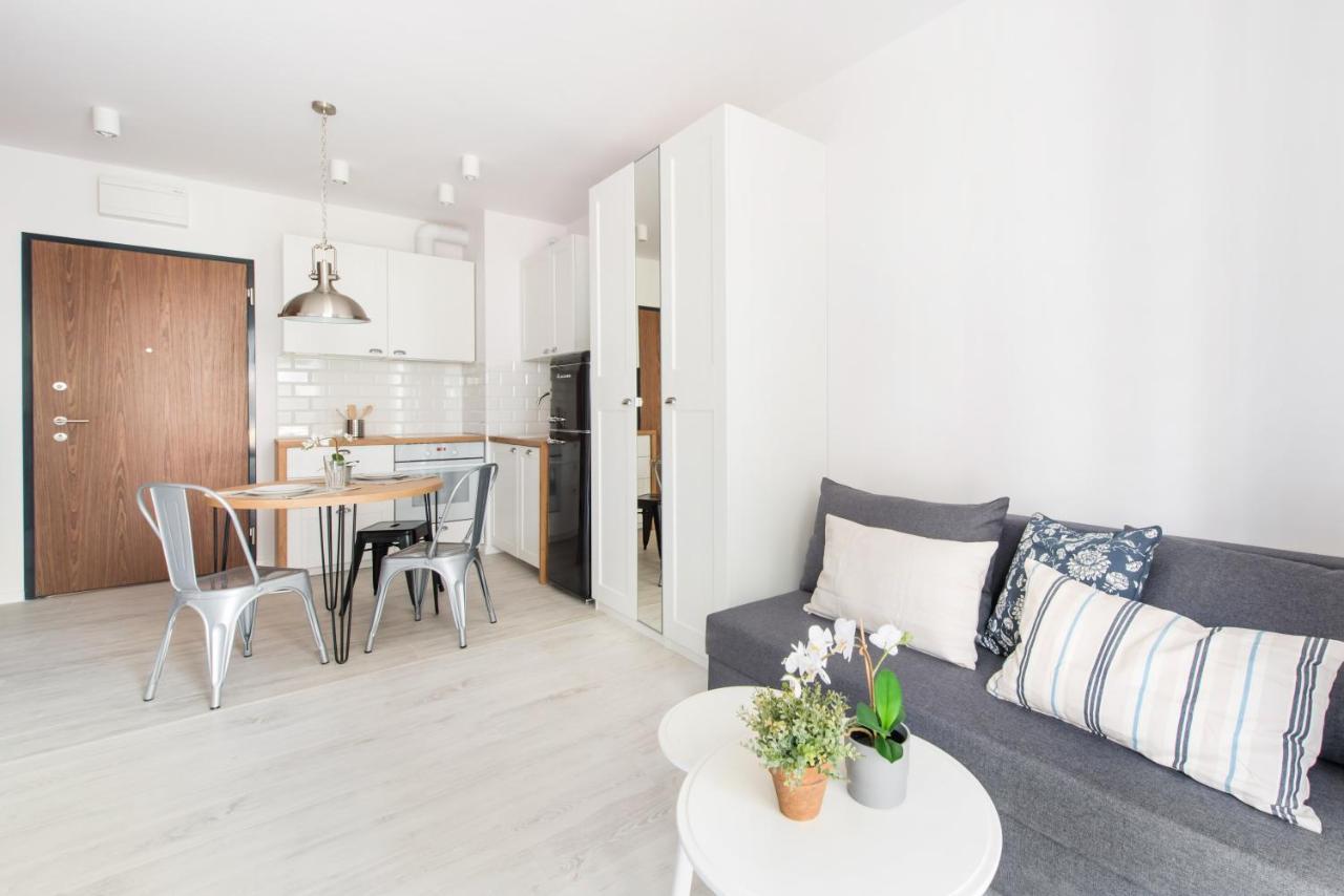 Superapart Stalowa 39 Modern Unit With Kitchen & Wifi Варшава Екстер'єр фото