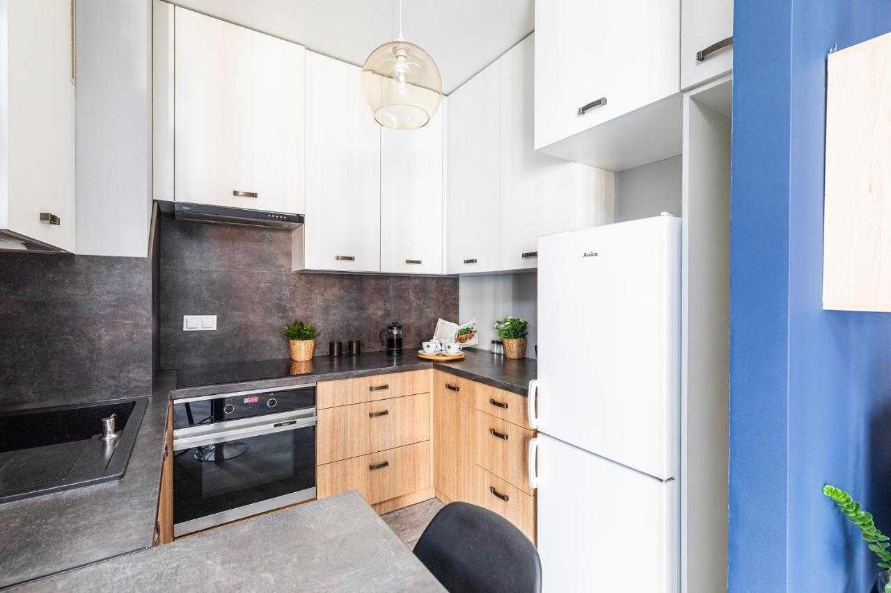 Superapart Stalowa 39 Modern Unit With Kitchen & Wifi Варшава Екстер'єр фото