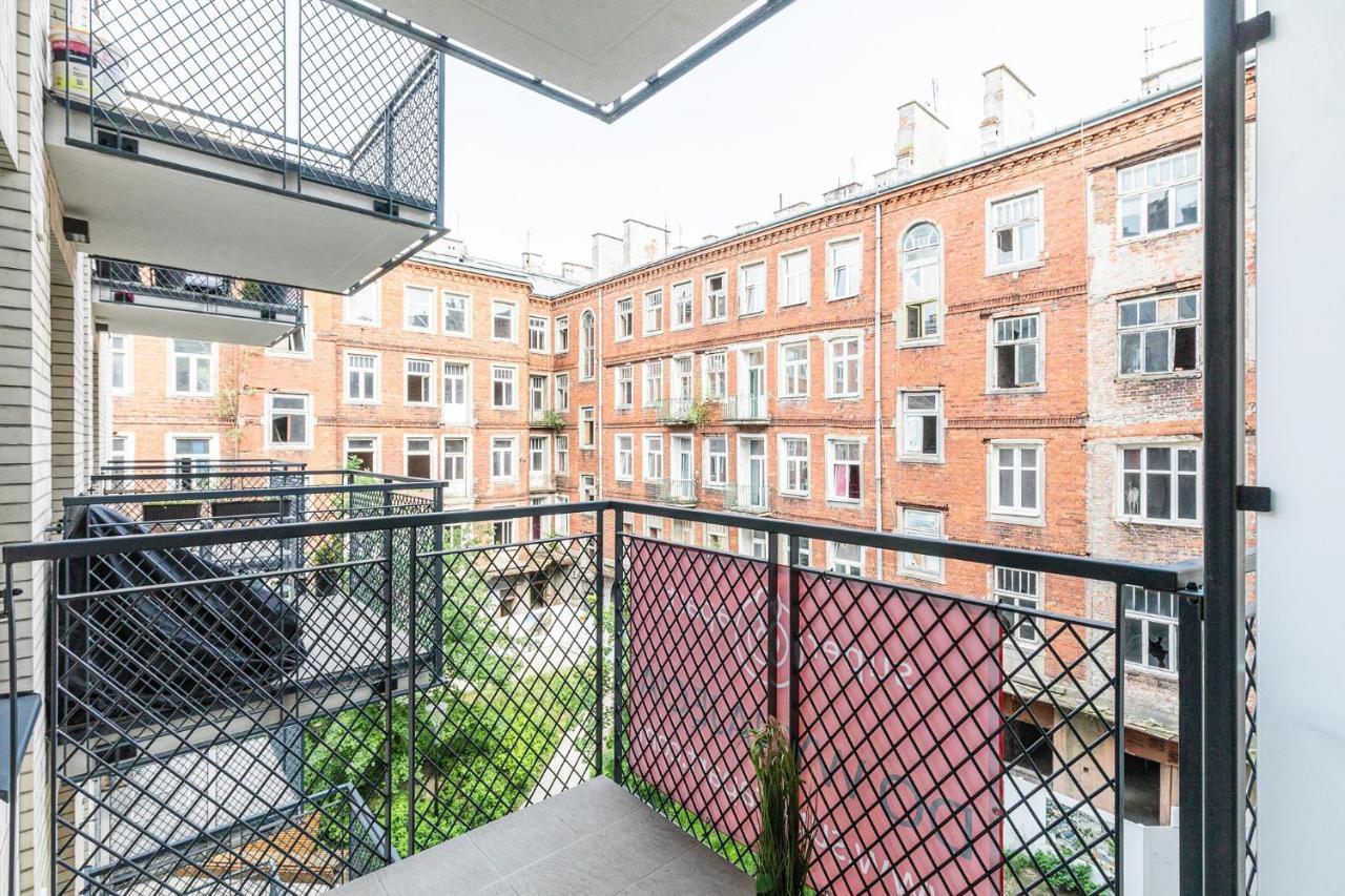 Superapart Stalowa 39 Modern Unit With Kitchen & Wifi Варшава Екстер'єр фото